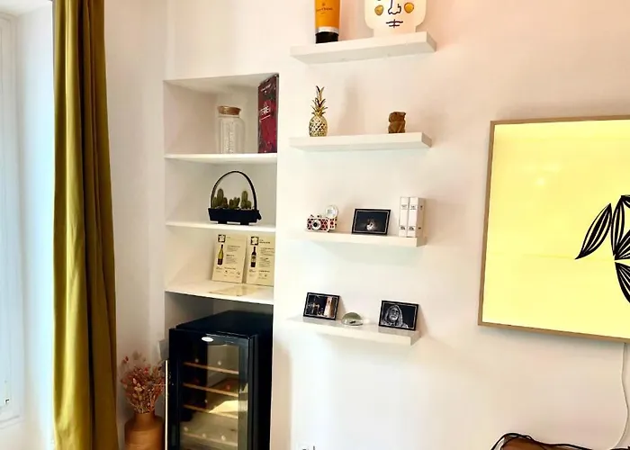 Elegant & Chic A Paris